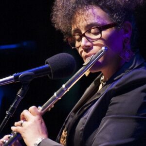 13-10-31-nicolemitchell_margotschulman_800kb